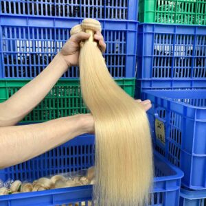 straight honey blonde bundles
